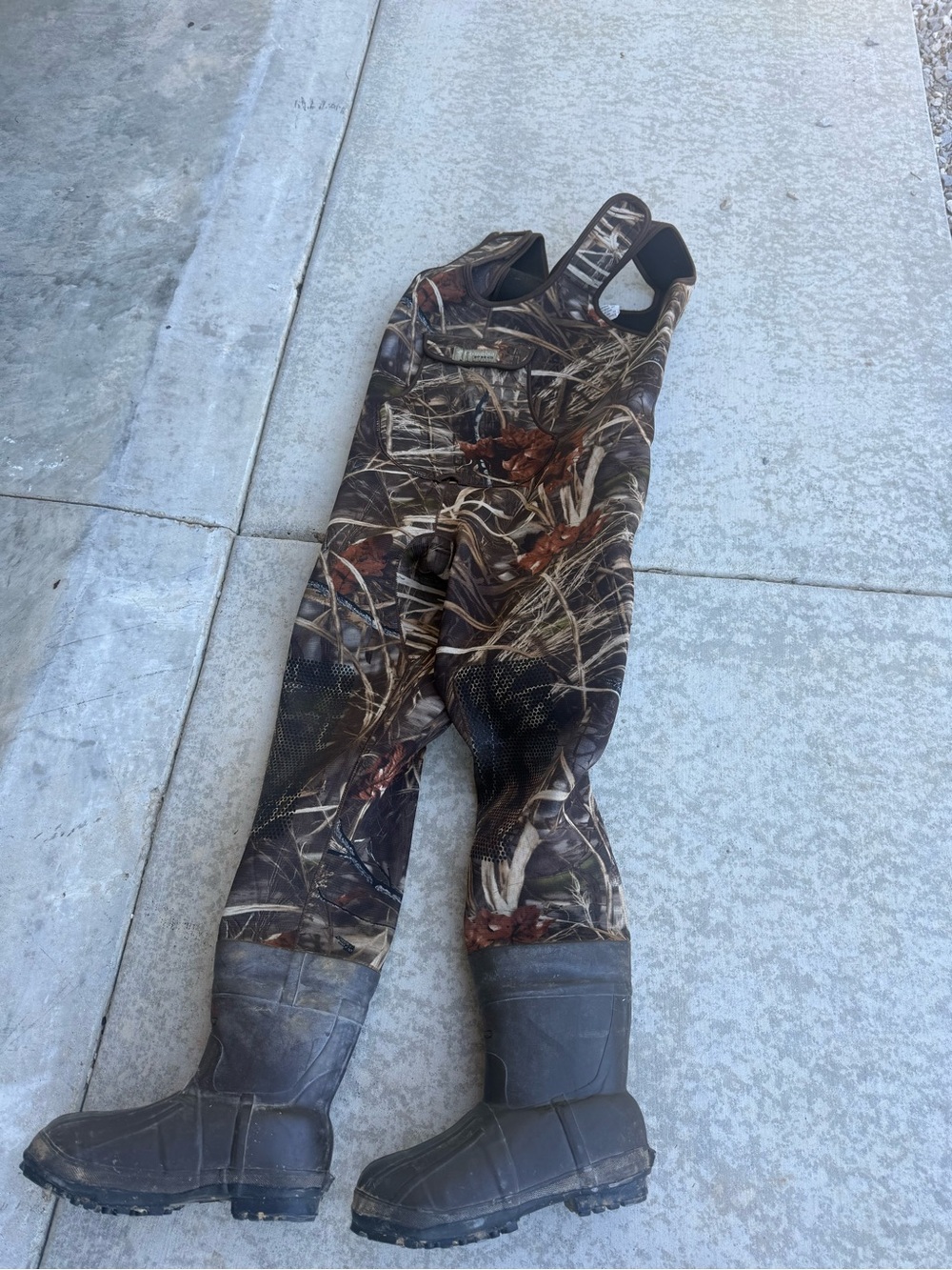 Columbia Men's Realtree Camo Chest Waders - Brown/Green/Black Size 11